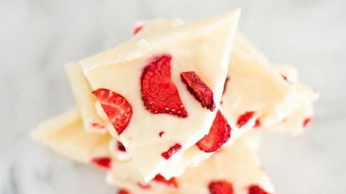 Как сделать вкуснейшие конфеты-плитки из йогурта, которые порадуют всю семью