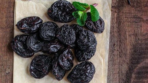 Чернослив: польза для здоровья