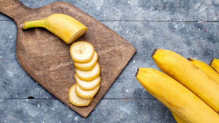 Бананы – это фрукты, которые должны быть включены в диету каждого
