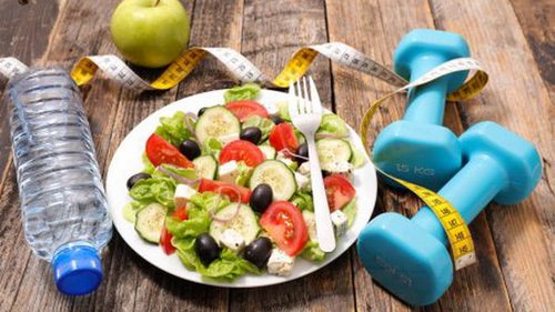 Диетологи назвали 7 самых распространенных ошибок людей, которые хотят похудеть