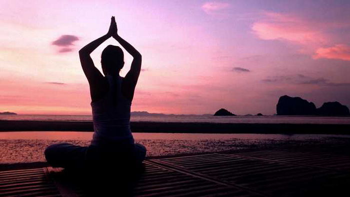 12 законов йоги, которые не позволят людям управлять вами