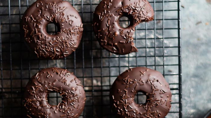 Веганские. Рецепт шоколадных пончиков без выпечки