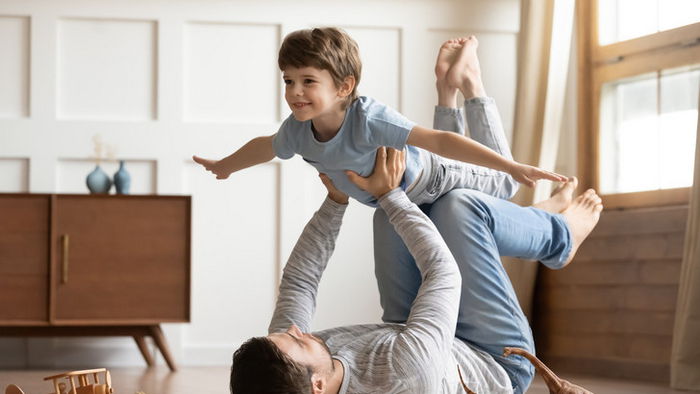 Как родителям сохранять равновесие в условиях нестабильности и опасности?
