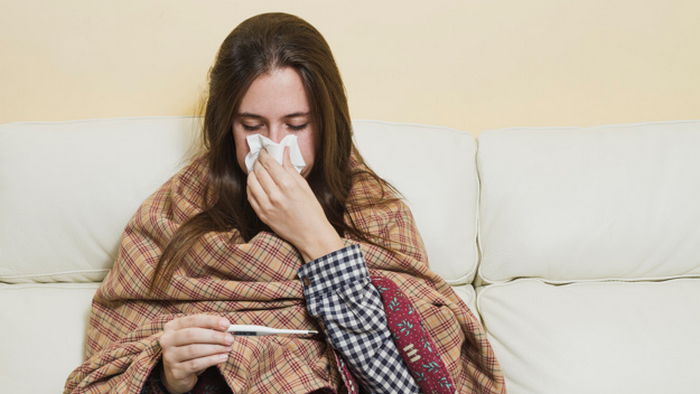 Как справиться с простудой в домашних условиях и с натуральными средствами