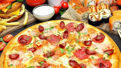 Доставка піци та суші в Тернополі від компанії