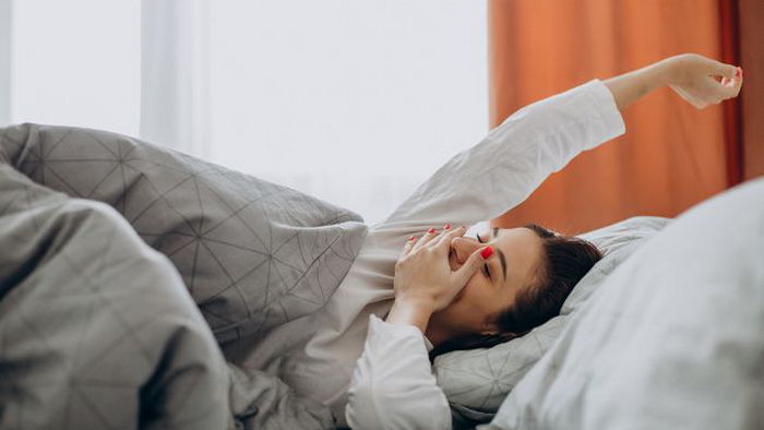 В мире бум на тяжелые и теплые одеяла: почему сон под ними намного лучше