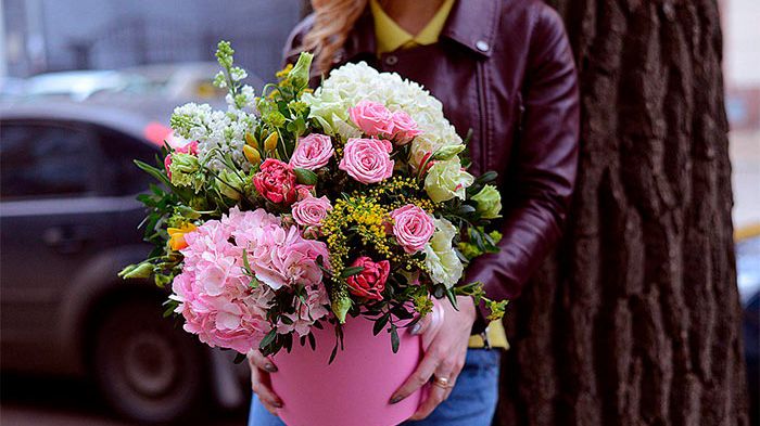 Kvitolux: доставка цветов в Харькове