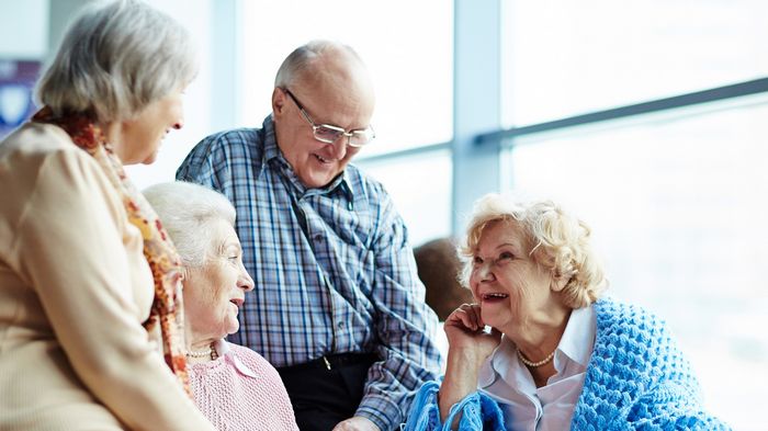 Дом престарелых «Грааль»: причины обращения и преимущества проживания