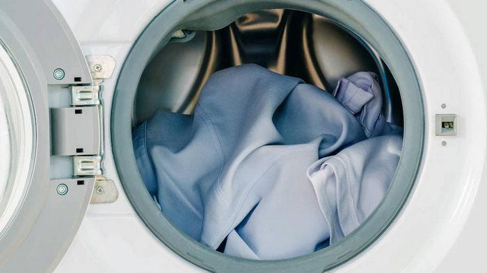 Почему после стирки в стиральной машине вещи воняют: 99% хозяек совершают эту ошибку