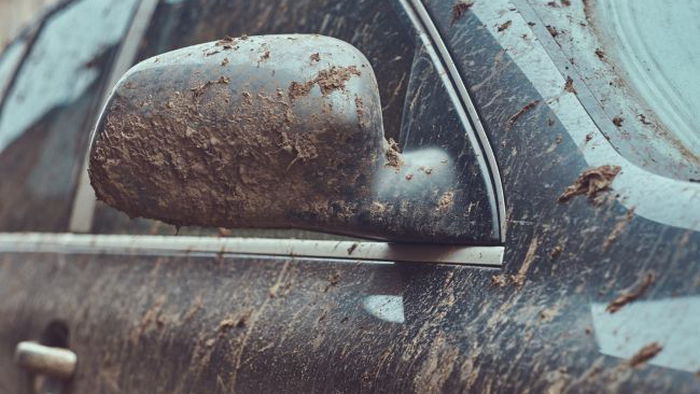 Что делать, если авто застряло в грязи: эти способы помогут выбраться самостоятельно
