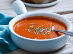 Горячий или холодный суп из помидоров (рецепт)