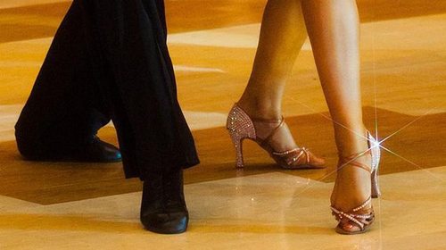 Как выбрать обувь для танцев