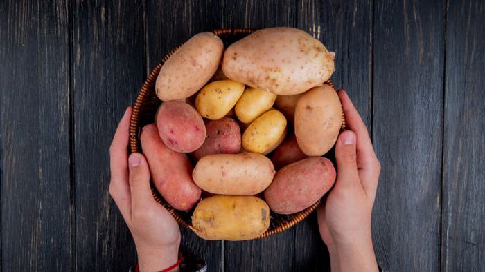 Как определить испорченный картофель и какие клубни нельзя употреблять в пищу