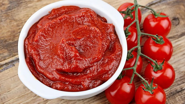 Достаточно 15 минут: томатная паста на зиму без уваривания