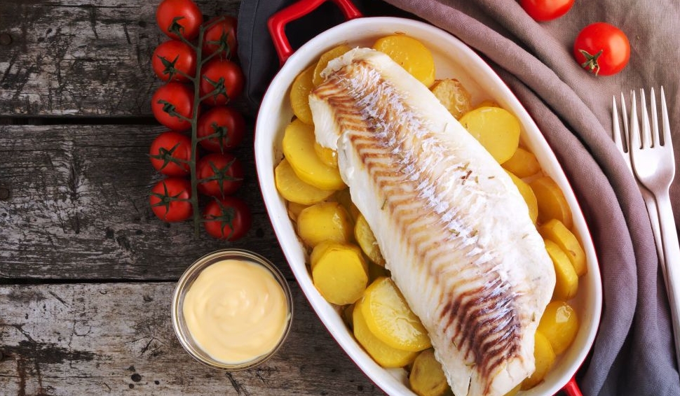 Запеченная рыба с овощами: рецепт здорового и вкусного блюда