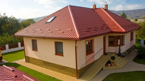 Металочерепиця: сучасний вибір для дачного будівництва у Чернівцях
