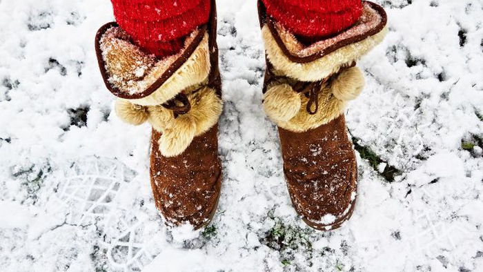 9 способов согреть ноги во время прогулки в холодную погоду