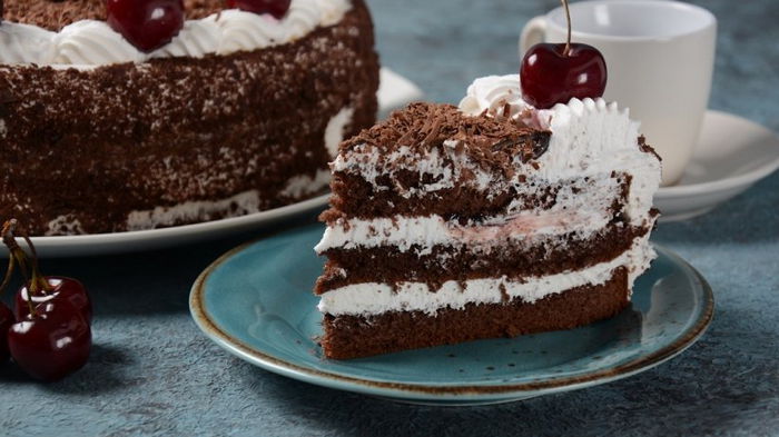 Самый вкусный десерт: как приготовить торт «Вишня в шоколаде»