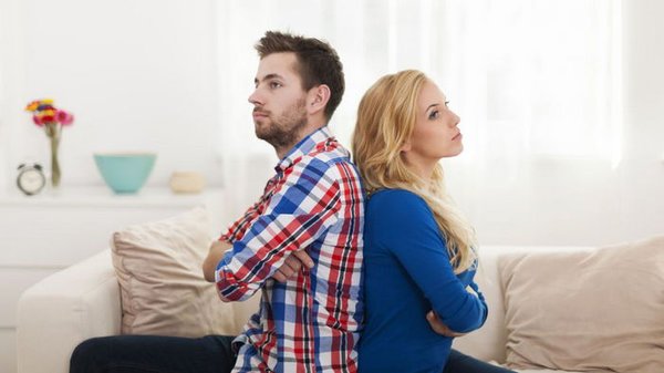 Как перестать ревновать любимого человека: советы, которые помогут восстановить доверие в паре