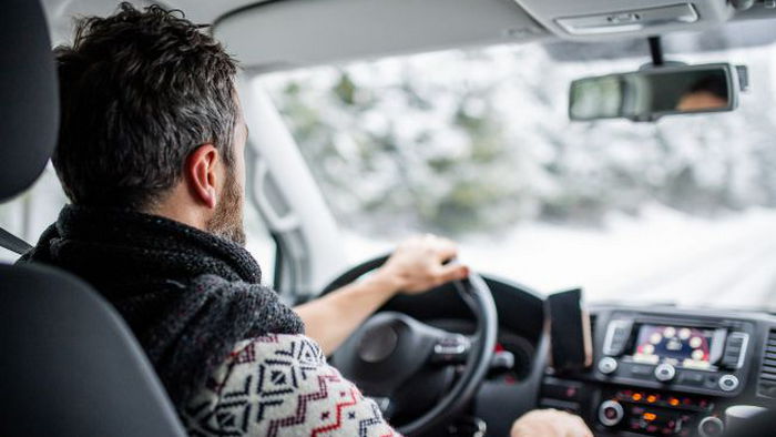Запотевают окна в автомобиле: как быстро побороть проблему