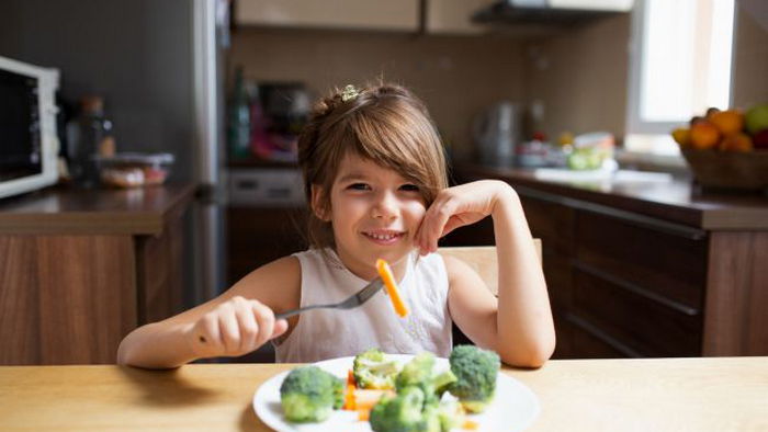 Нутрициолог рассказала, что делать, если ребенок не ест мясо: эти способы точно помогут