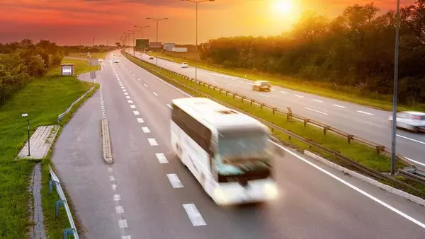 ТОП-5 автобусних перевізників в Україні: рейтинг та відгуки