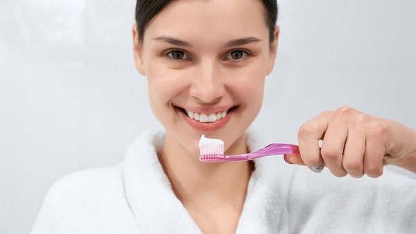 Несколько достоинств зубной пасты Crest: почему ее выбирают многие