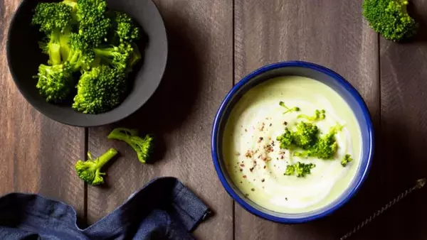 Сырный крем-суп с брокколи и сыром: рецепт сытного и изысканного блюда...