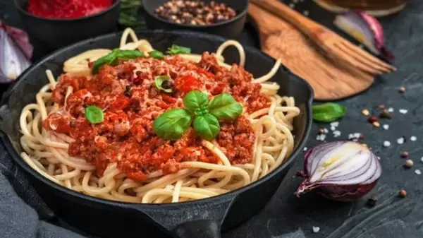 Болонское рагу: рецепт традиционного итальянского блюда с невероя...