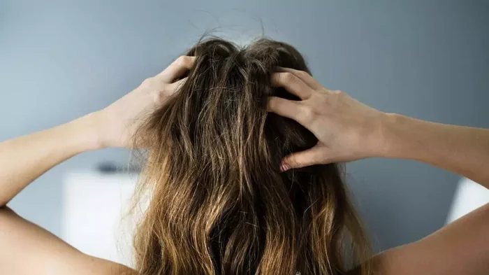 8 распространенных ошибок, которые допускают все во время мытья волос