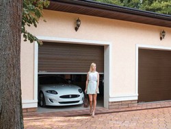 Ворота на гараж рольставни: преимущества и характеристика