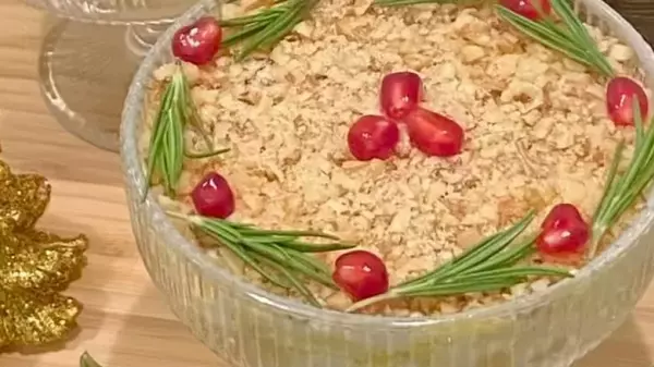 Праздничный салат с курицей и ананасом: очень простой рецепт эффе...