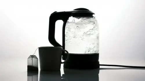 Как легко избавиться от накипи в чайнике: простые домашние методы...