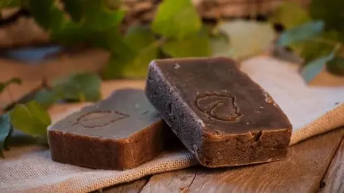 Что будет с вашим телом, если регулярно мыться дегтярным мылом: в...