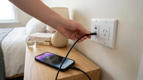 Можно ли заряжать телефон через USB-порт в розетке – и насколько это б...