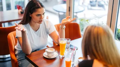 Искусство манипуляции: как распознать обман, когда язык тела молч...