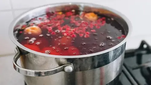 Как сварить вкусный компот: какие должны быть пропорции, сколько ...
