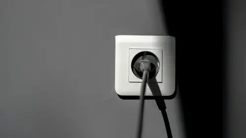 Эти бытовые приборы лучше не выдергивать из розетки: причина удив...