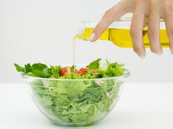 Топ 4 рецептов универсальных заправок для салатов