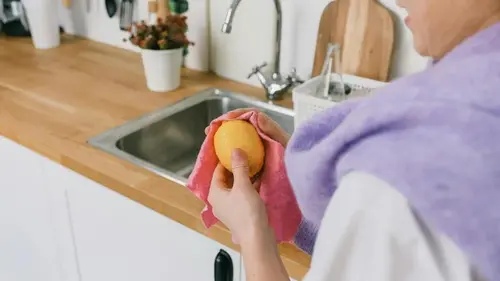 Этот предмет есть почти на каждой кухне: почему со временем он мо...