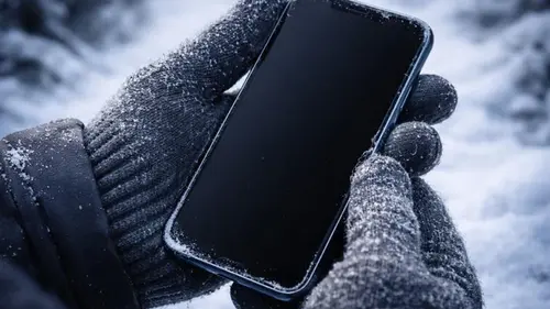Почему смартфон выключается на холоде: правила Apple и Samsung, к...