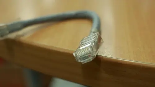Правда ли, что изогнутый Ethernet-кабель снижает скорость интернета
