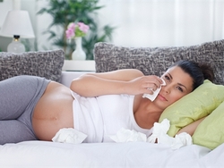 Как вылечить простуду во время беременности