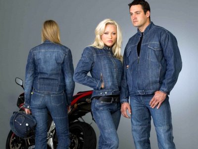 Как выбрать качественные джинсы