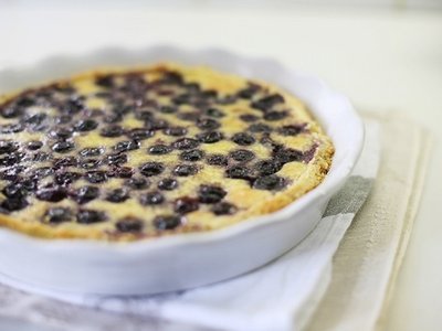 Вкусный и полезный пирог из свежей черники (рецепт)