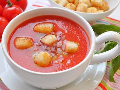 ​Гаспачо (холодный томатный суп): рецепт летнего дня (видео)