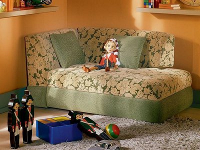 Выбираем диван для ребенка: на что обратить внимание