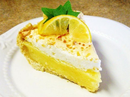 Лимонный торт с меренгой: ароматный рецепт