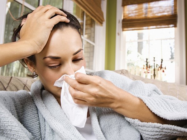 Как не болеть гриппом на работе: 5 полезных советов