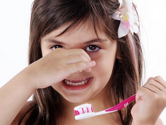​Запах изо рта у ребенка: причины, профилактика и лечение